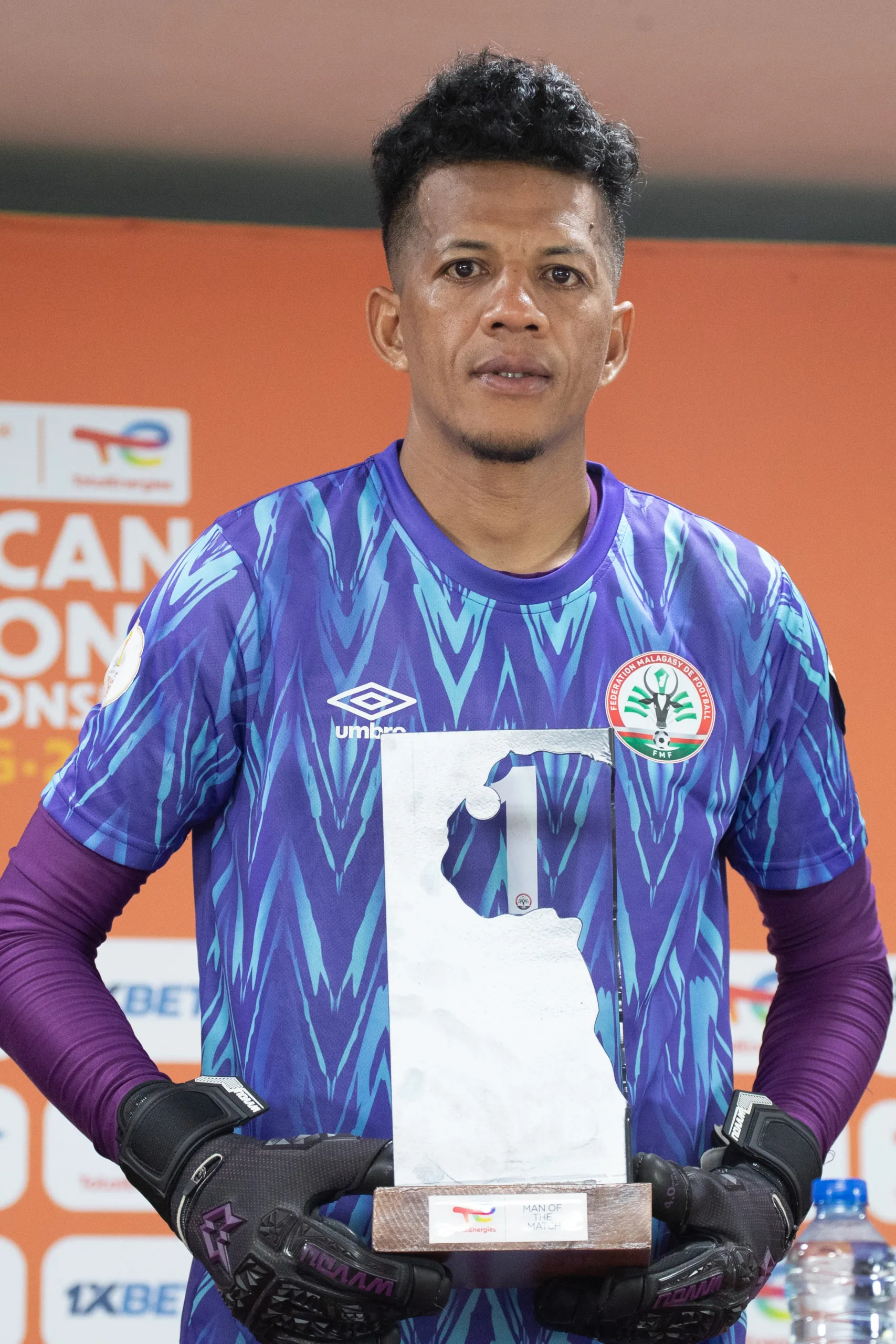 Toldo logiquement élu homme du match 