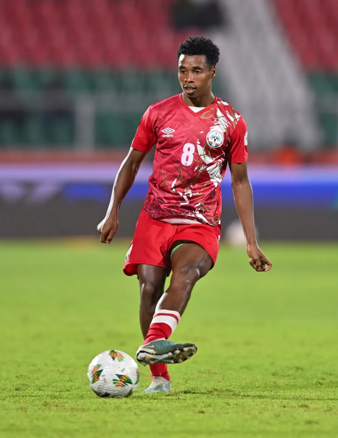 GzTtUScXcAAv9jk.jpg_large